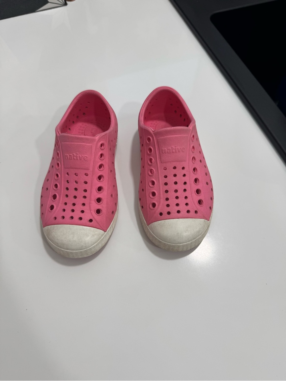 Native Jefferson Pink girl’s  Water Shoes Slip-On